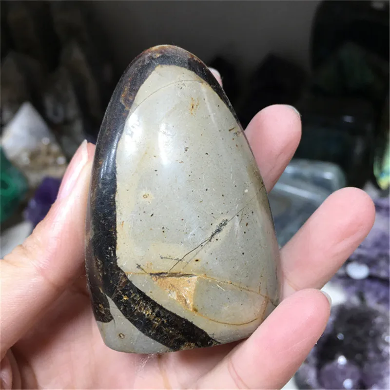 

Polished Raw Crystal Minerals Ornaments Natural Septarian Stone Quartz Crystal Standing Stone For Sale