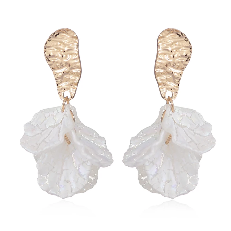 

Exquisite Korean White Shell Crack Flower Petal Drop Earrings For Women 2020 New Cute Sweet Irregular Earrings Trendy Jewelry
