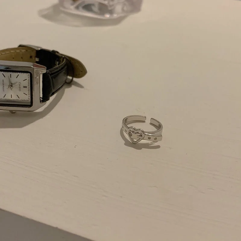 

Niche design Korean fashion love belt buckle rings for women fashion wild vintage opening adjustable Couple rings