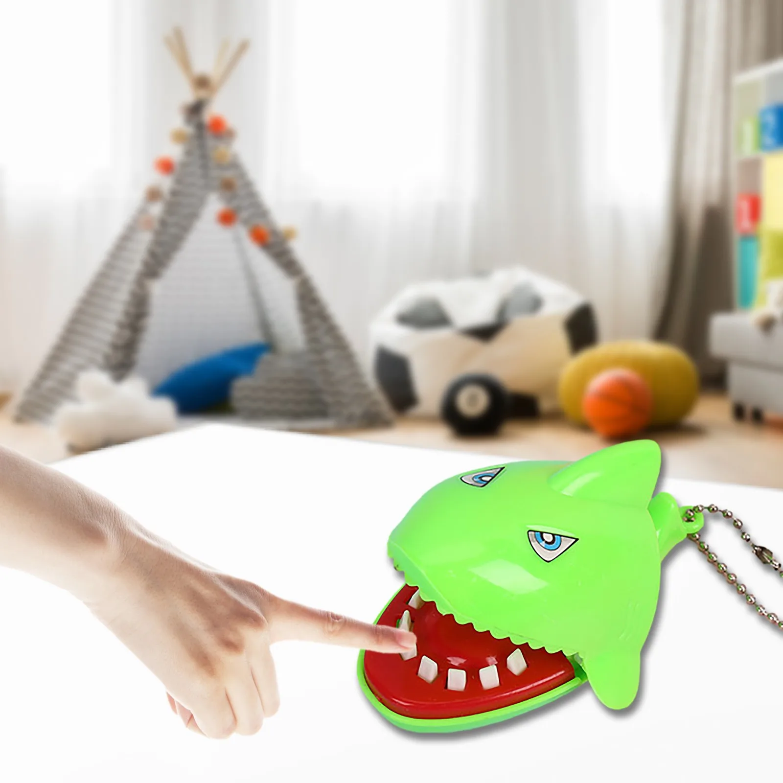 

2021 Novelty Practical Toy Large Crocodile Mouth Dentist Biting Finger Jokes Toys Funny Family Games Gift For Children Cheaper