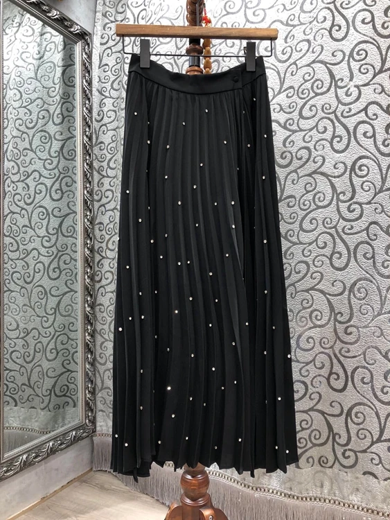 

2020 autumn and winter new women's heavy industry hot drilling pleated decorative mid-length all-match skirt 1221
