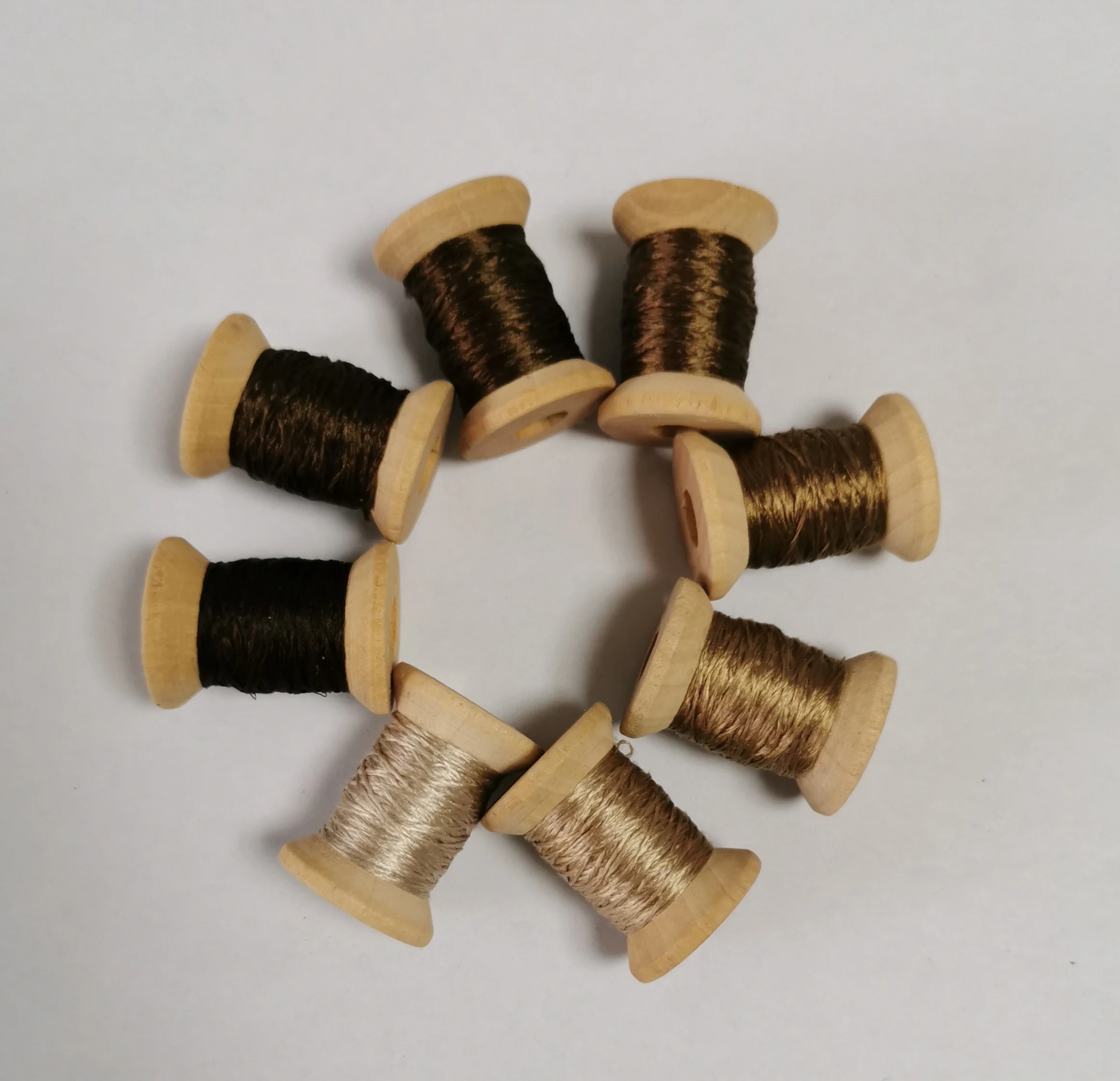 8 Катушек 100% натуральный шелк тутового шелкопряда вышивка нити для ручной