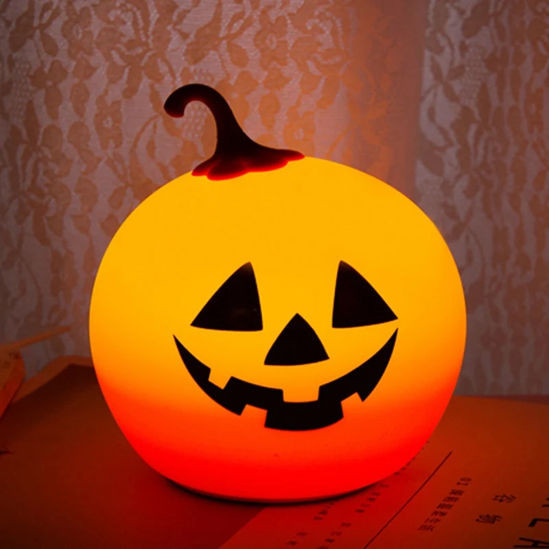 

LED Halloween Pumpkin Light Holiday Lighting Creative Pumpkin Lantern Pat Night Lights Colorful Table Lamp Party Halloween Decor