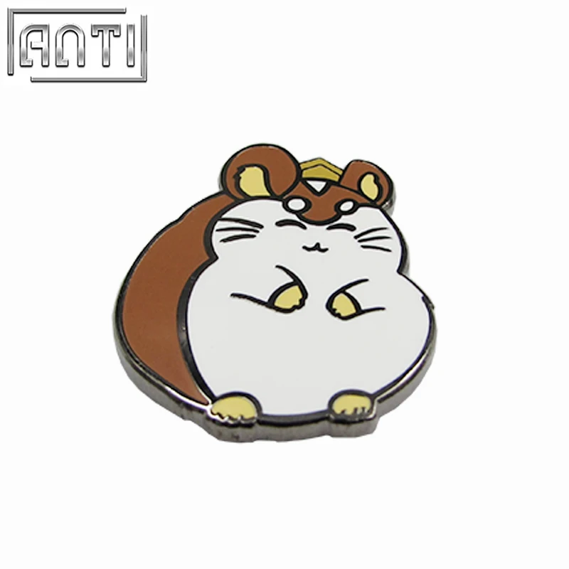 Жесткие эмалированные значки на заказ с золотым покрытием и зеленым призраком