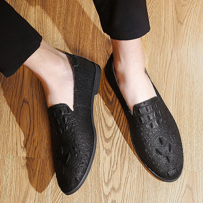 

genuine Leather Men Shoes Italian Casual Mens Loafers Moccasins Breathable Slip on Black man designer shoes Gommino Zapatos