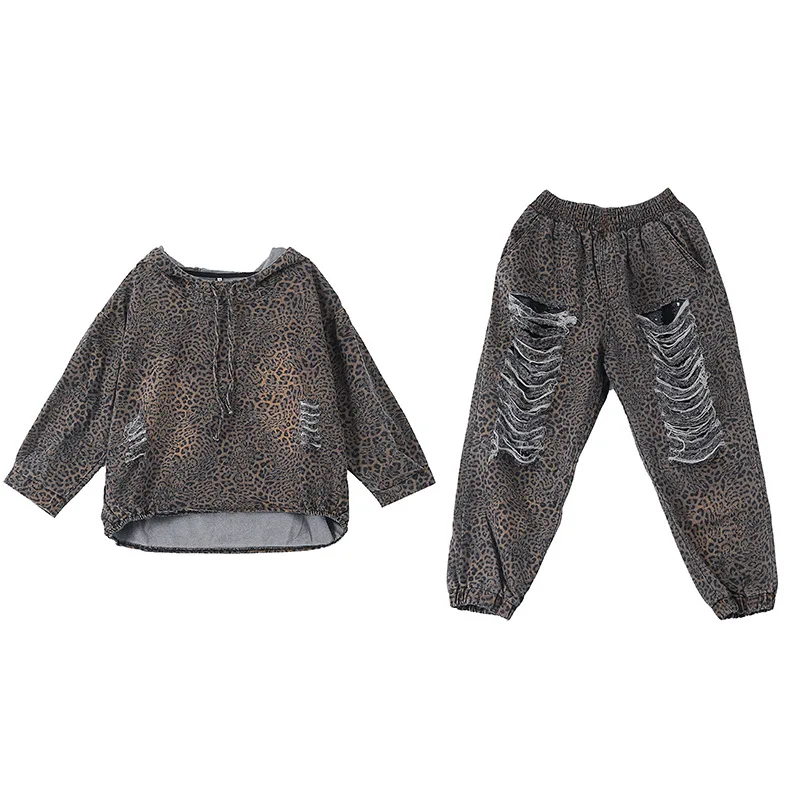 

Vefadisa Khaki Leopard Print Denim Set Vintage Women 2 Piece Set 2021 Spring Hooded Sweatshirt + Hole Harem Pants QYF5011