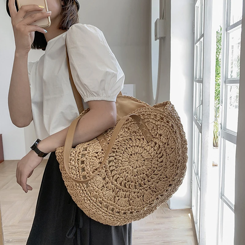 

Round Straw Beach Bag Vintage Handmade Woven Shoulder Bag Raffia Circle Rattan Bags Bohemian Summer Vacation Casual Handbags