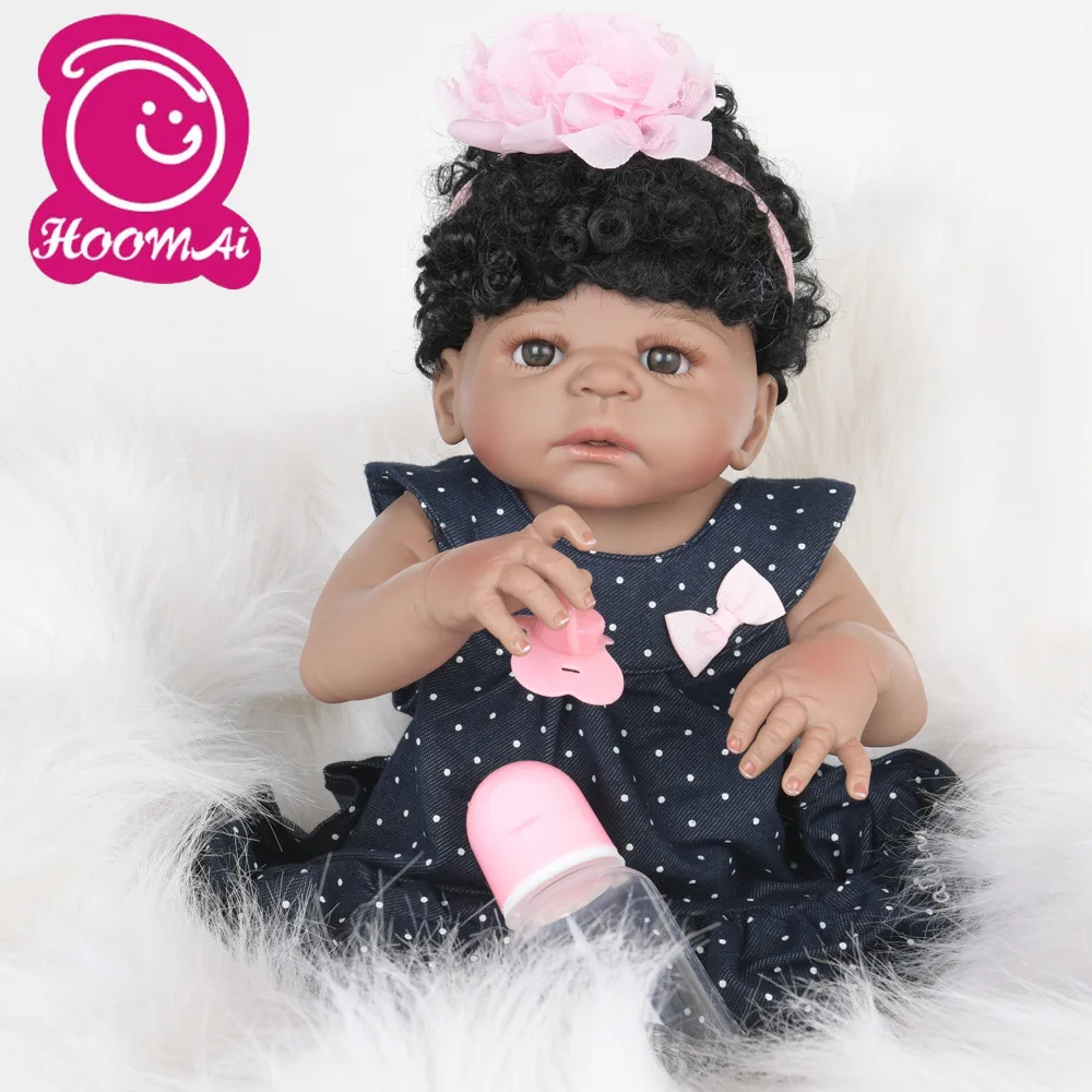 57 см полная силиконовая кукла для новорожденного, Реалистичная кукла Reborn Alive Bebe, черный мальчик, детский партнер для роста, водонепроницаемый корпус, игрушки для сна