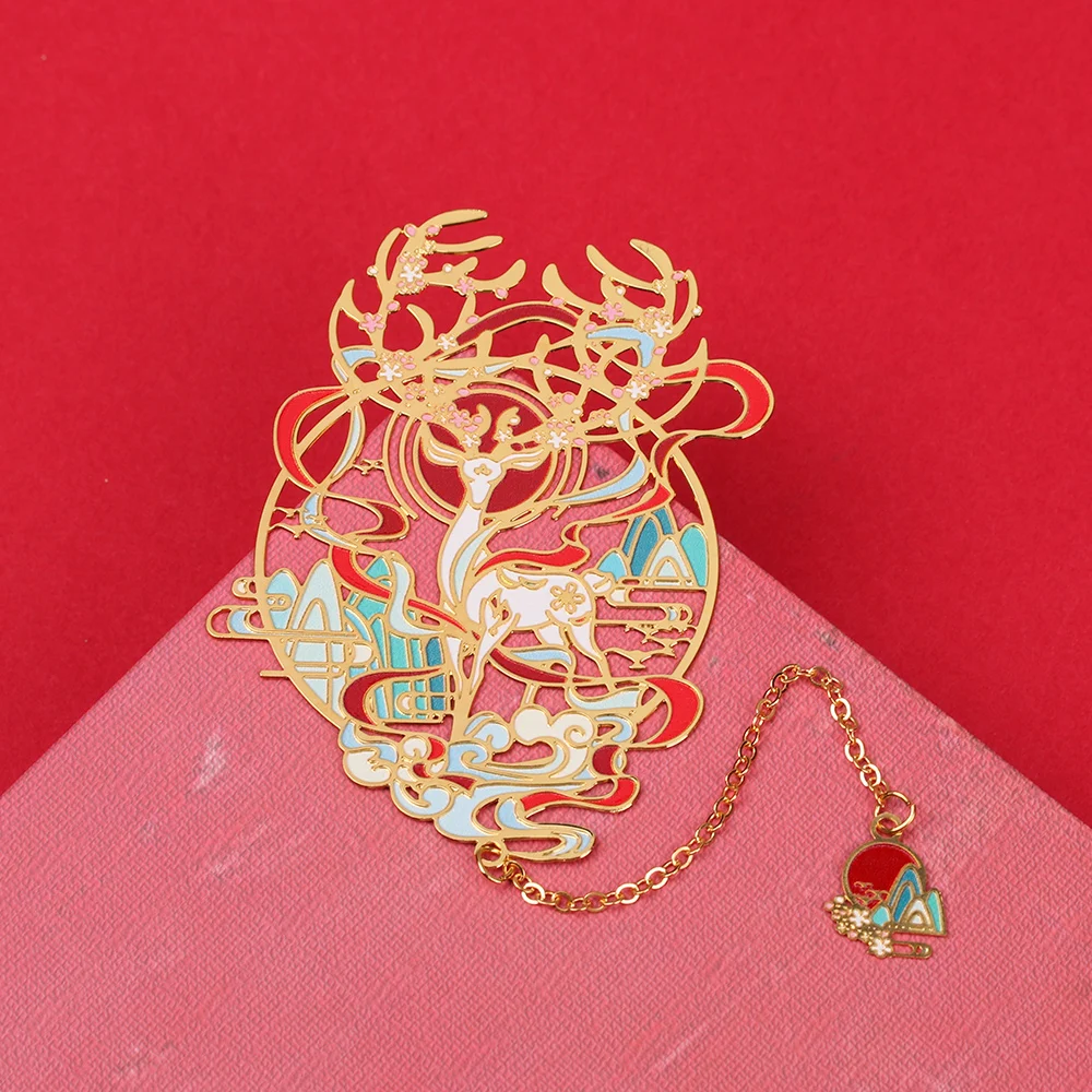 

1PC Chinese Retro Carving Style Metal Bookmarks Hollow Animals Pendant Book Clip Pagination Mark Tassel School Stationery Gifts