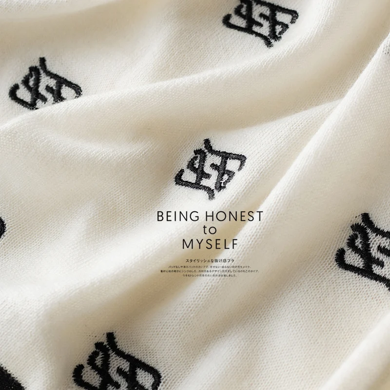 

Spring 2021 new women's embroidered garden neck short sleeve worsted cashmere sweater Pullover