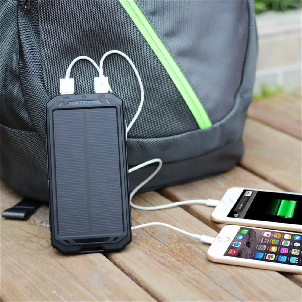 Портативное зарядное устройство на солнечной батарее с двумя USB портами