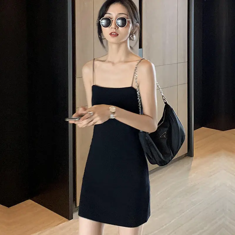 

Black suspender bra dress 2021 spring and summer sexy slim off shoulder temperament close waist hip short skirt fashion