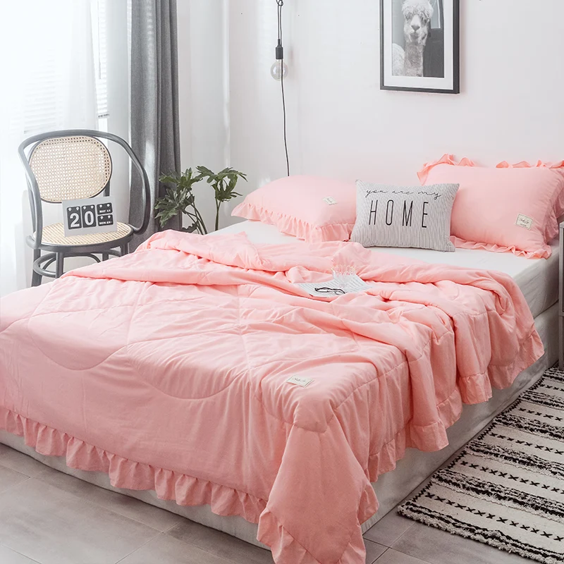 Короткое стильное ультра мягкое летнее одеяло многоцветное серое стеганое из