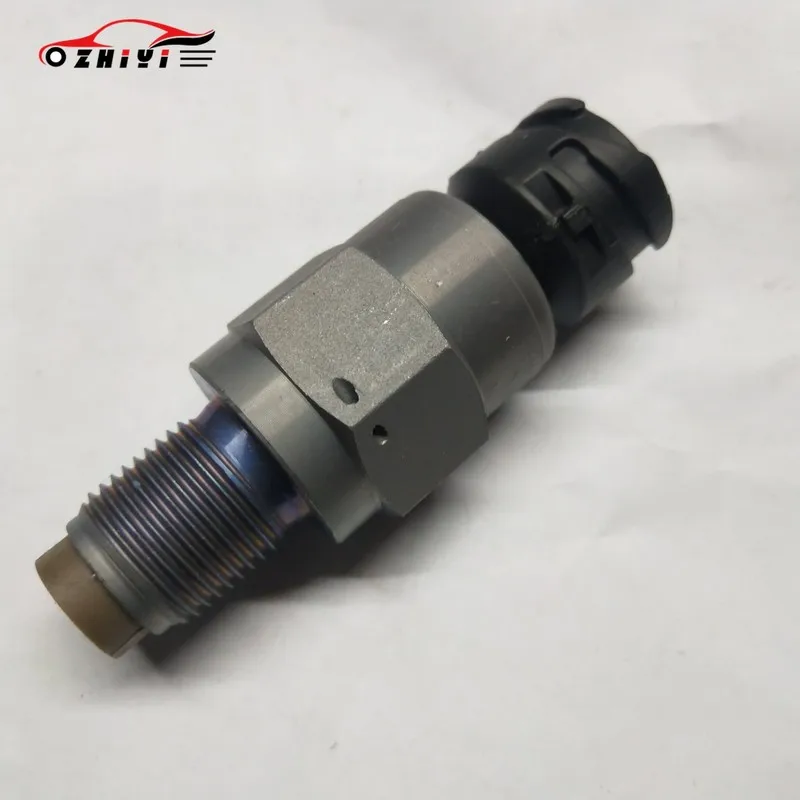 

Датчик скорости автомобиля 0155422417 подходит для Грузовика Mercedes-Benz 4-pin 0135426217 0125424817 9460156925 340216008010Z