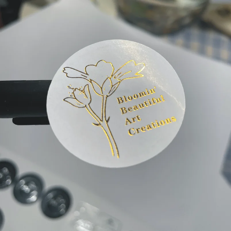 100 ярких круглых наклеек подходящих для небольших собраний компаний