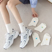 2021 womens embroidery socks ins japanese style lady girls middle tube pure white stockings comfortable cotton weather pattern