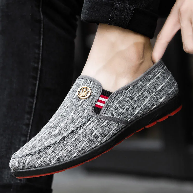 

2020 New Fashion Men's Shoes Spring Style Canvas Men Loafers Comfortable Leather Shoes Men Flats Metal Decoration Driving Shoes