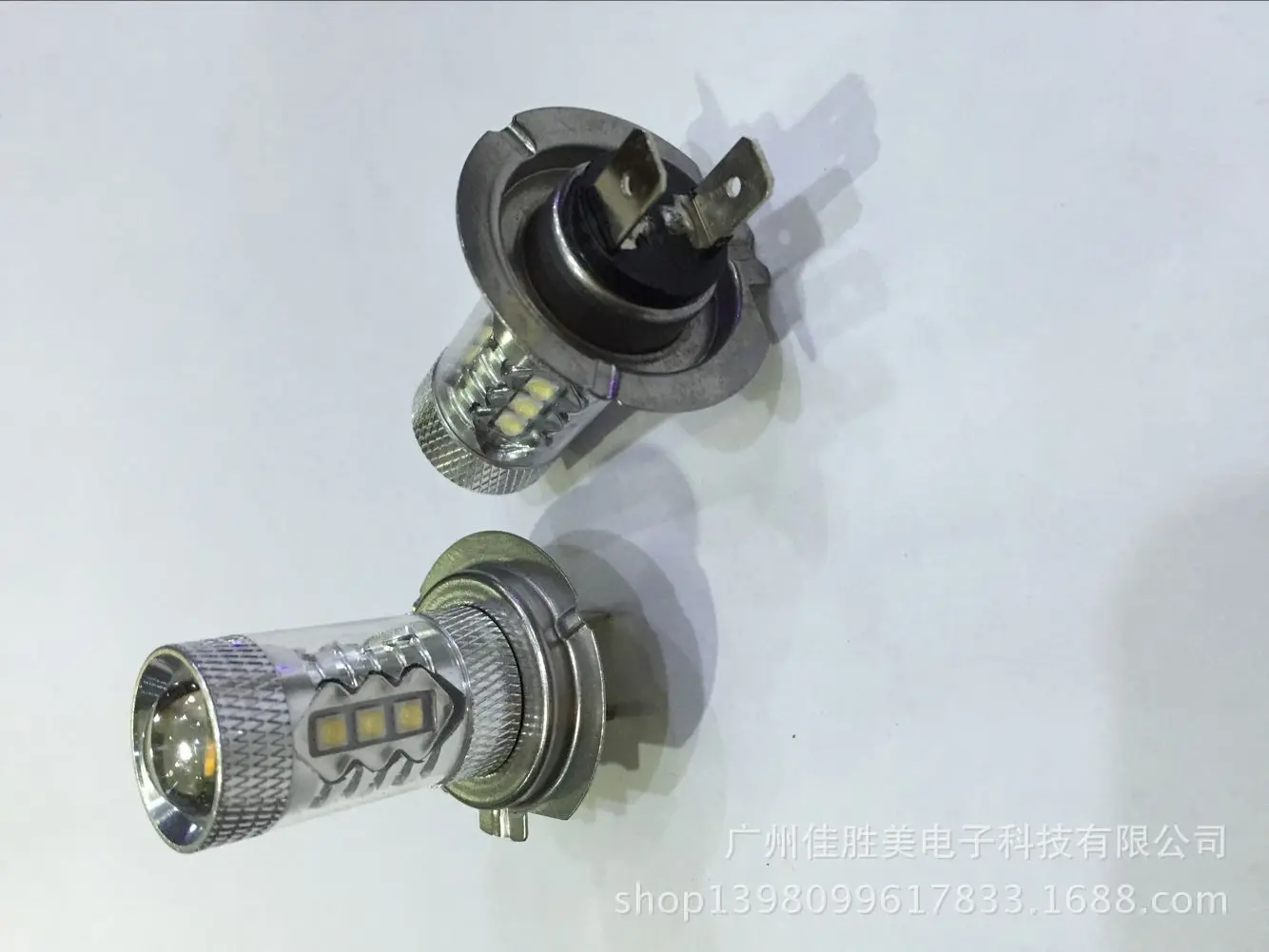 

Factory Direct Led Fog Lamp High Power LED Lamp 2828 Super Bright Headlamp 80W Anti Fog Lamp LED Car Lamp Led Lights for Car