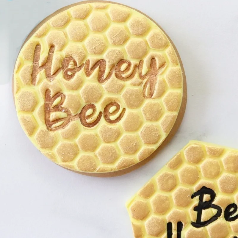 3inch 7.6cm Food Grade Plastic Honey Bee Mine Beehive Fondant Biscuit Muffin Cookie Embossing Stamps
