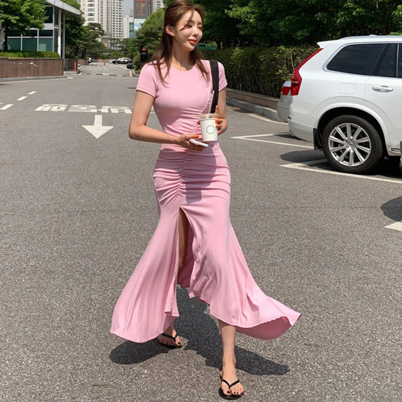 

WOMENGAGA 2021 New Women's Short Sleeve Summer Ruffle Split Slim Shirring Pleated Skinny Hip Dress Round Neck Long Dresses HA7D