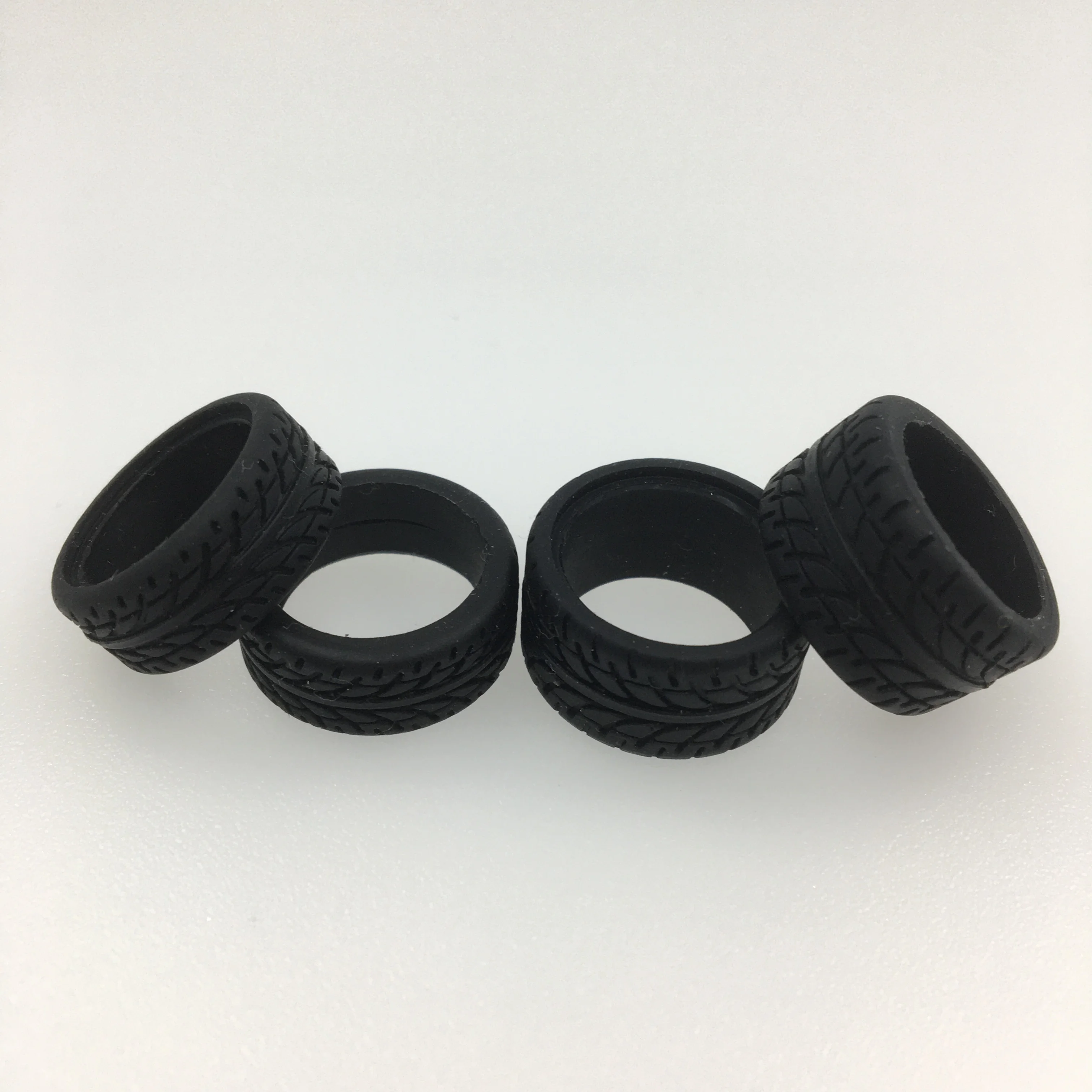 

Racing Tire High Grip Tire Simulated Tread for 1/28 Car Wltoys Mini-Q HGD1 XRX ATM DRZ Kyosho Mini-Z AWD MA020 MR03