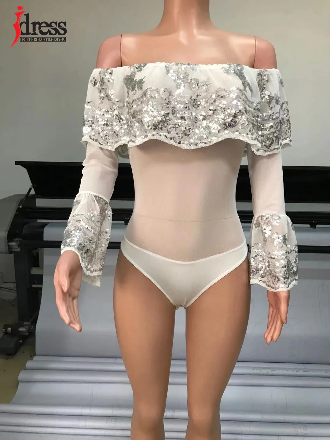 Женский кружевной комбинезон IDress сиамские шорты с вырезом лодочкой и длинным