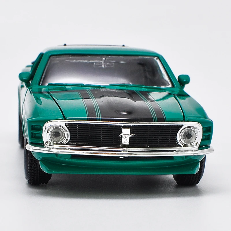 Коллекционная модель автомобилей под давлением 1:24 игрушечные автомобили из