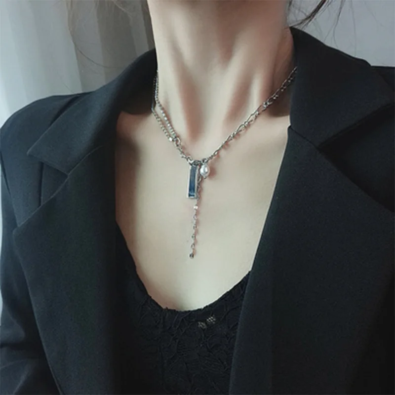 

New Creative goth pearl women's neck chain fashion choker with rhinestones aesthetic tassel geometric pendant women jewelry gift