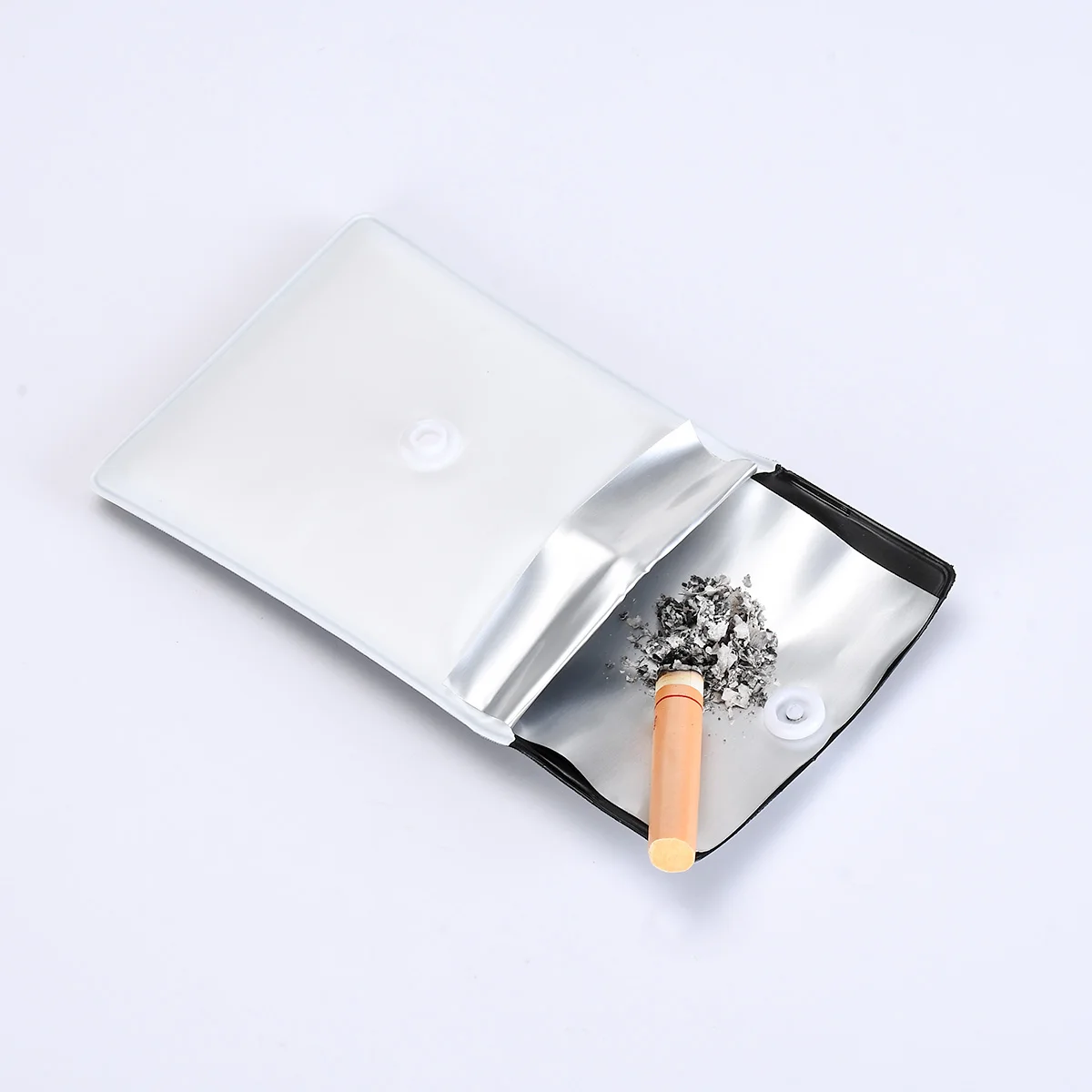 

Portable Flame Retardant PVC Cigarette Ash Bag Pocket Odorless Compact Multiple Color Portable Pipe Ash Bag