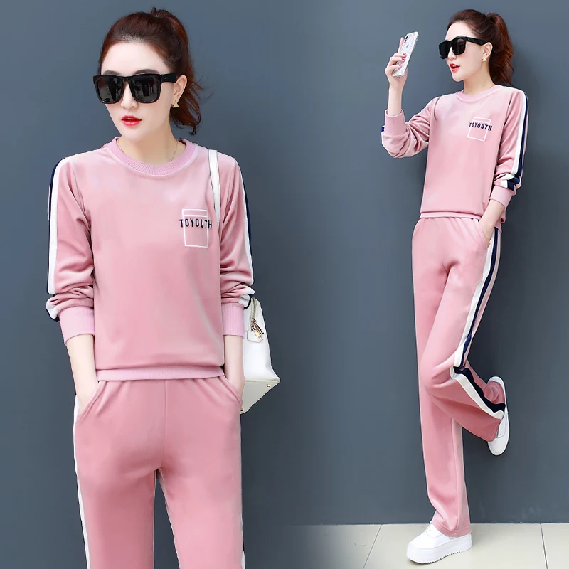 Бархатный спортивный костюм для женщин 2019 зимний женский с вышивкой буквами Плюс