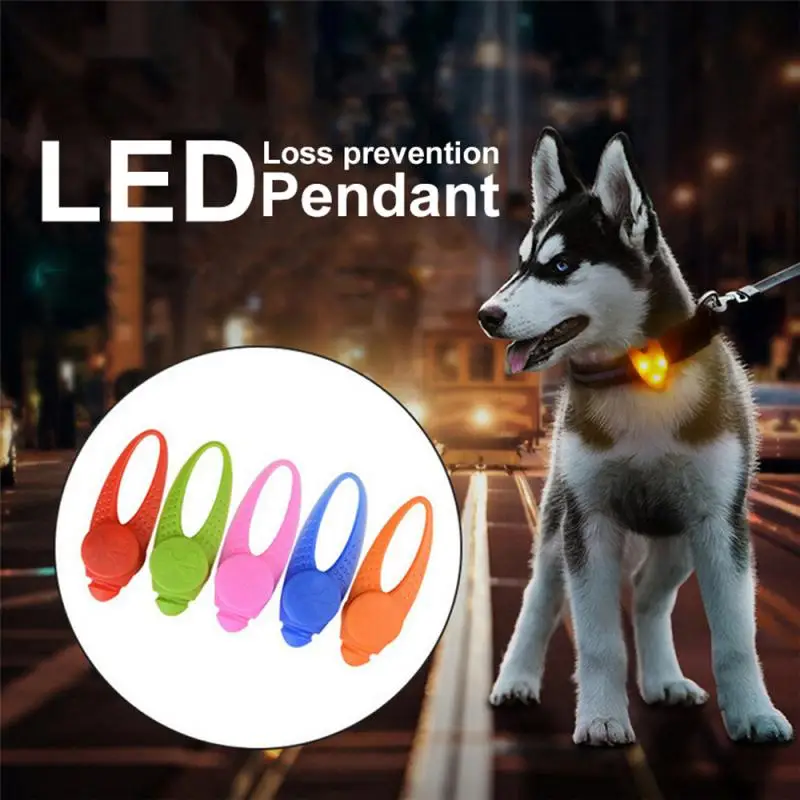 

LED Dog Tag Night Dog Luminous Pendant With Waterproof Safety Flashing Light Up Anti-lost Luminous Light Silicone Tag Collar