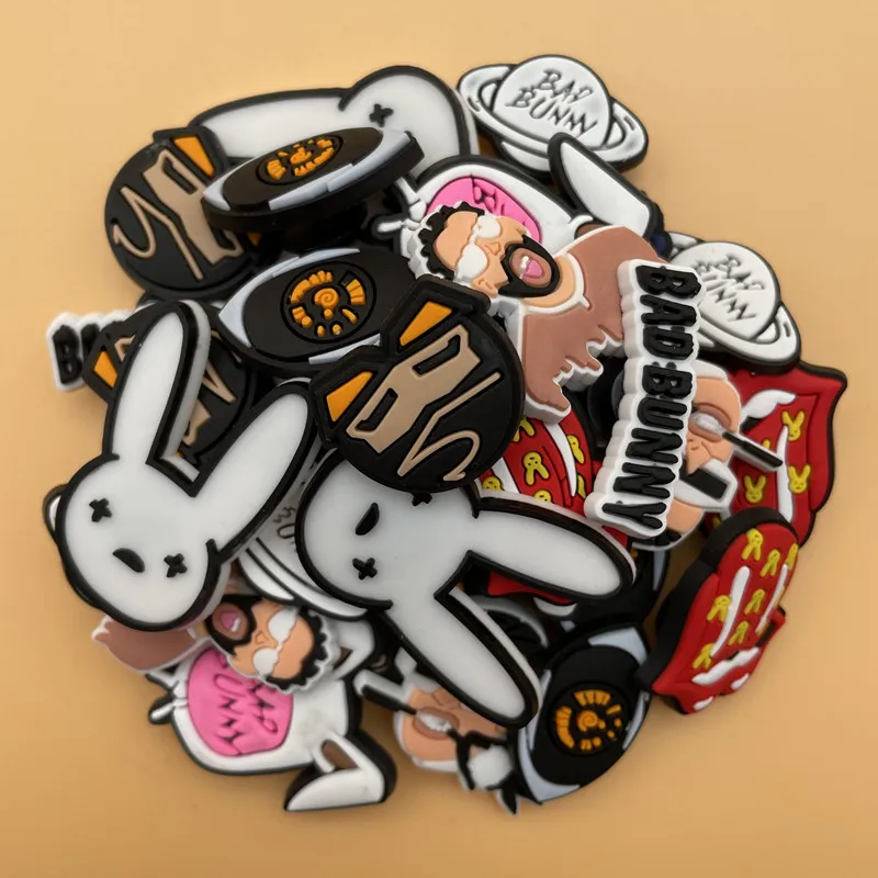 Single Sale 1 Pcs Crocs Charms PVC Shoe Decoration White Rabbit Shoe Charms Funny Man Expression For Birthday Gift 18P-6L-1