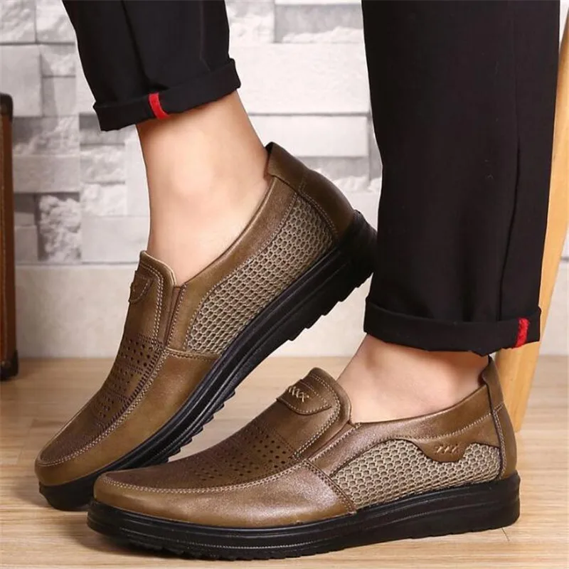 

Men Flat Casual Shoes Luxury Brand Summer Mens Loafers Genuine Leather Moccasins Hollow Out Breathable Slip on Driving Shoes