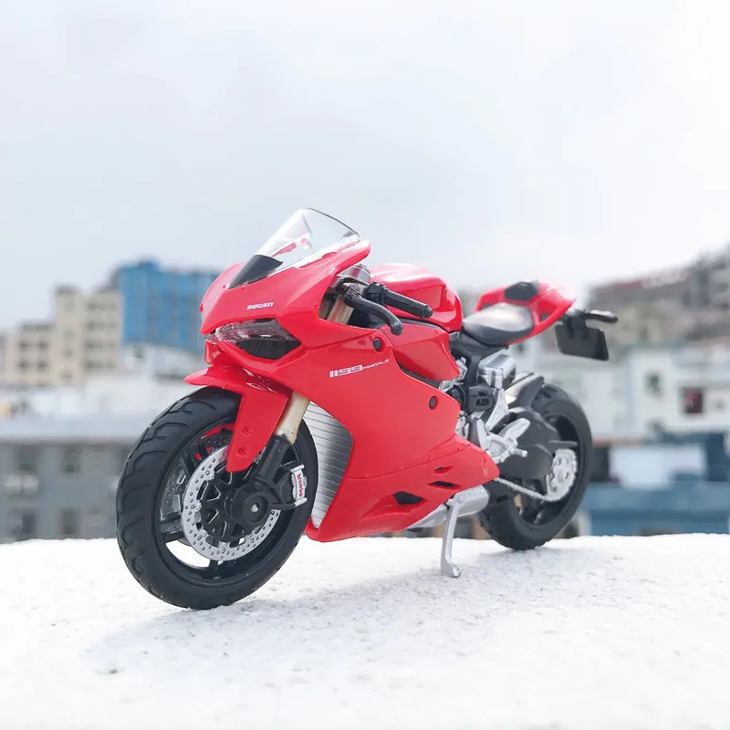 Maisto НОВЫЙ 1:18 Ducati 1199 Panigal сплав литье под давлением модель мотоцикла