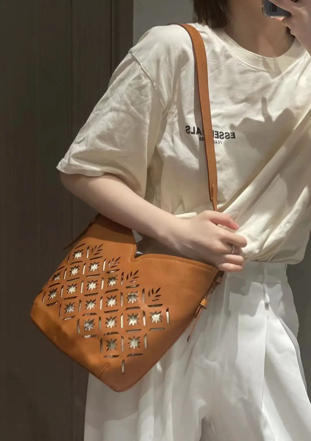 

Hollow Genuine Leather Bucket Bags Shoulder Bag Vintage Crossbody Bags for Women 2021 Brands Designer Women's Bag Tote Female