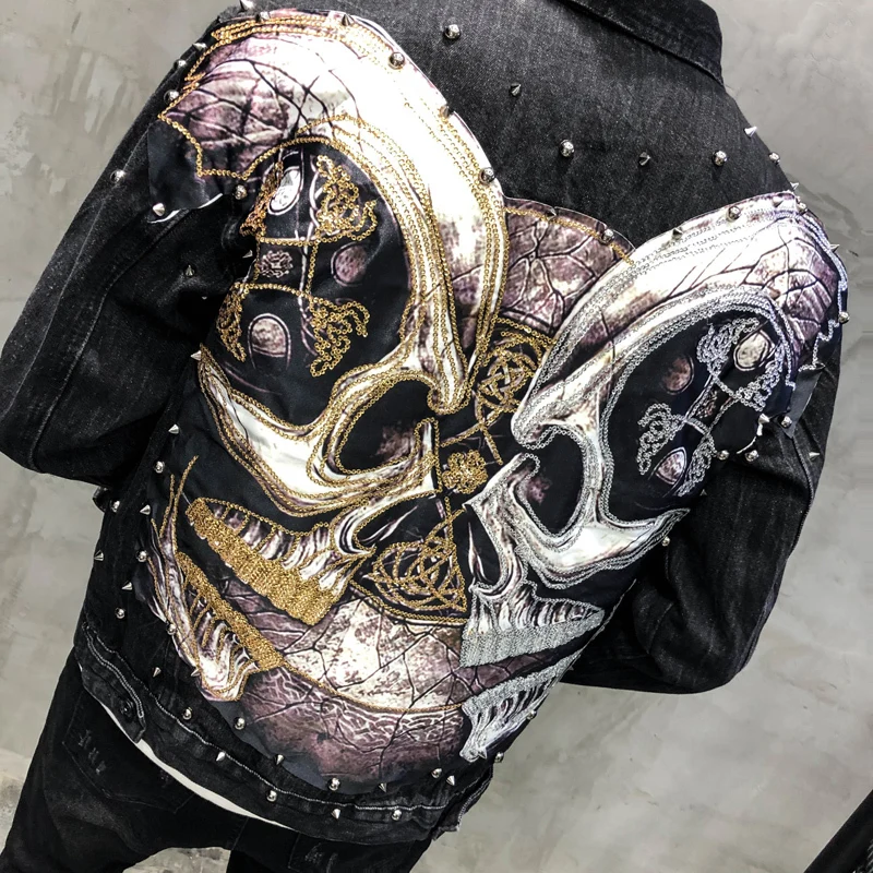 Мужская джинсовая куртка с принтом и заклепками Повседневная Уличная одежда в