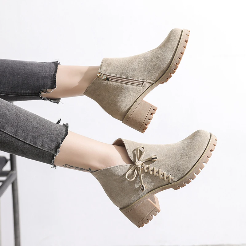 

Ботильоны женские, черные, персиковые, украшенные бантом, на высоком массивном каблуке, с плюшевой подкладкой, с круглым носком, T50