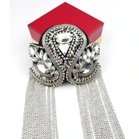 2pcs rhinestone silver epaulette handmade fashion tassel patch chain shoulder badges beads applique military pin on brooch medal