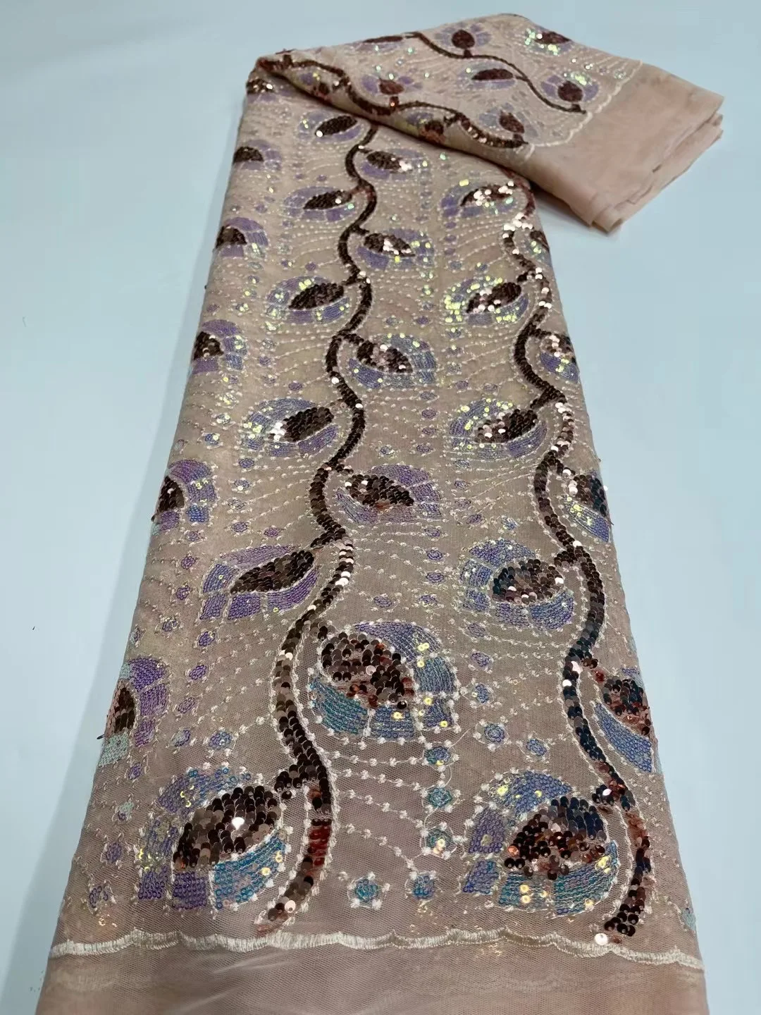 

2021 High Quality Noble Nigerian African Sequins Lace Fabric Embroidery French Tulle Lace Material For Wedding Dress Materials