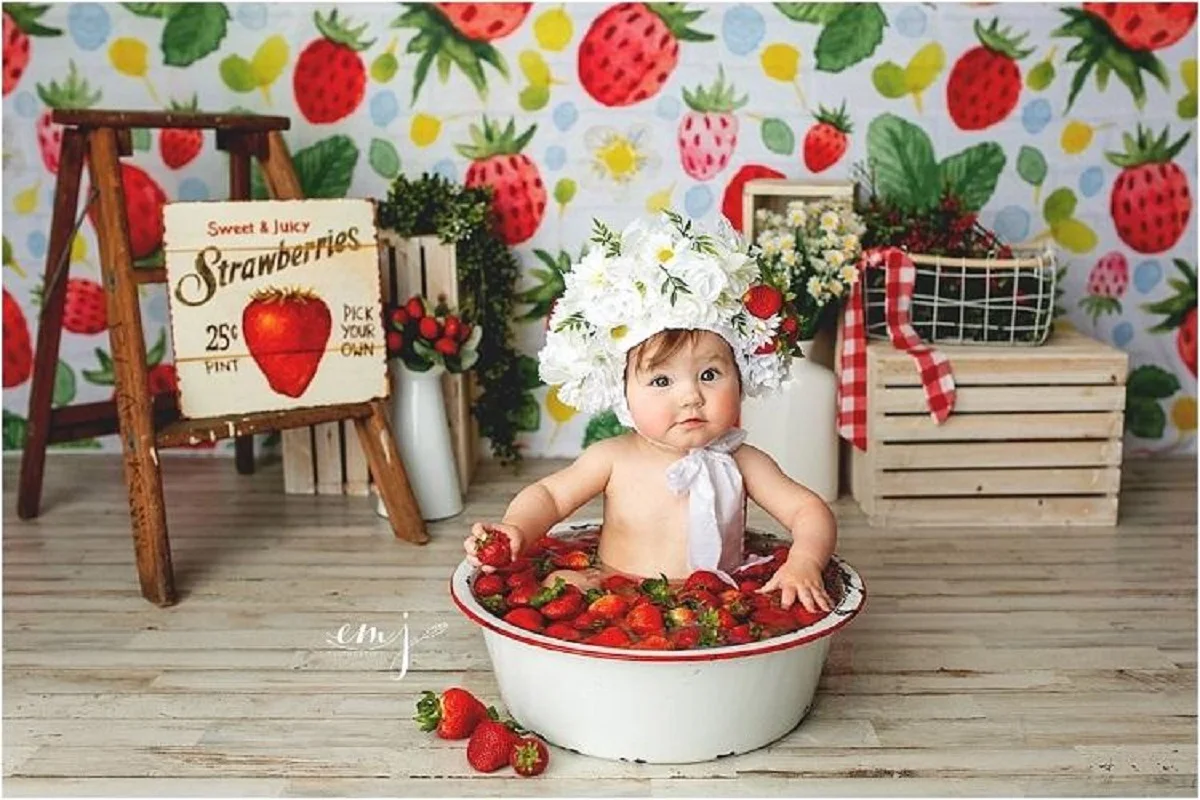 

Виниловый фон для фотосъемки с изображением летней клубники
