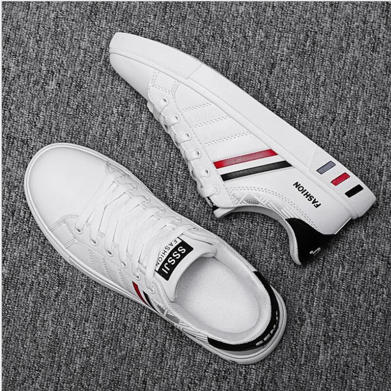 2022 Skateboard Shoes For Men Flats Sport Shoes Zapatillas Hombre Lightweight Comfortable Leather Fashion Shoes Male Sneakers