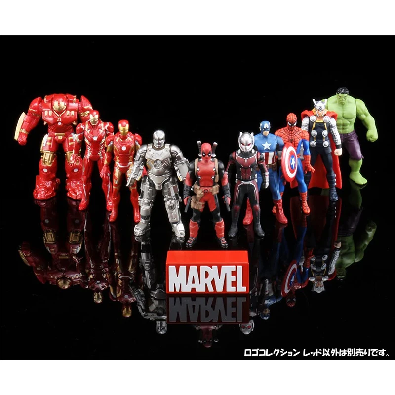 Фигурки героев Фильмов Marvel Takara Tomy коллекция металлических фигурок 8 см Халк