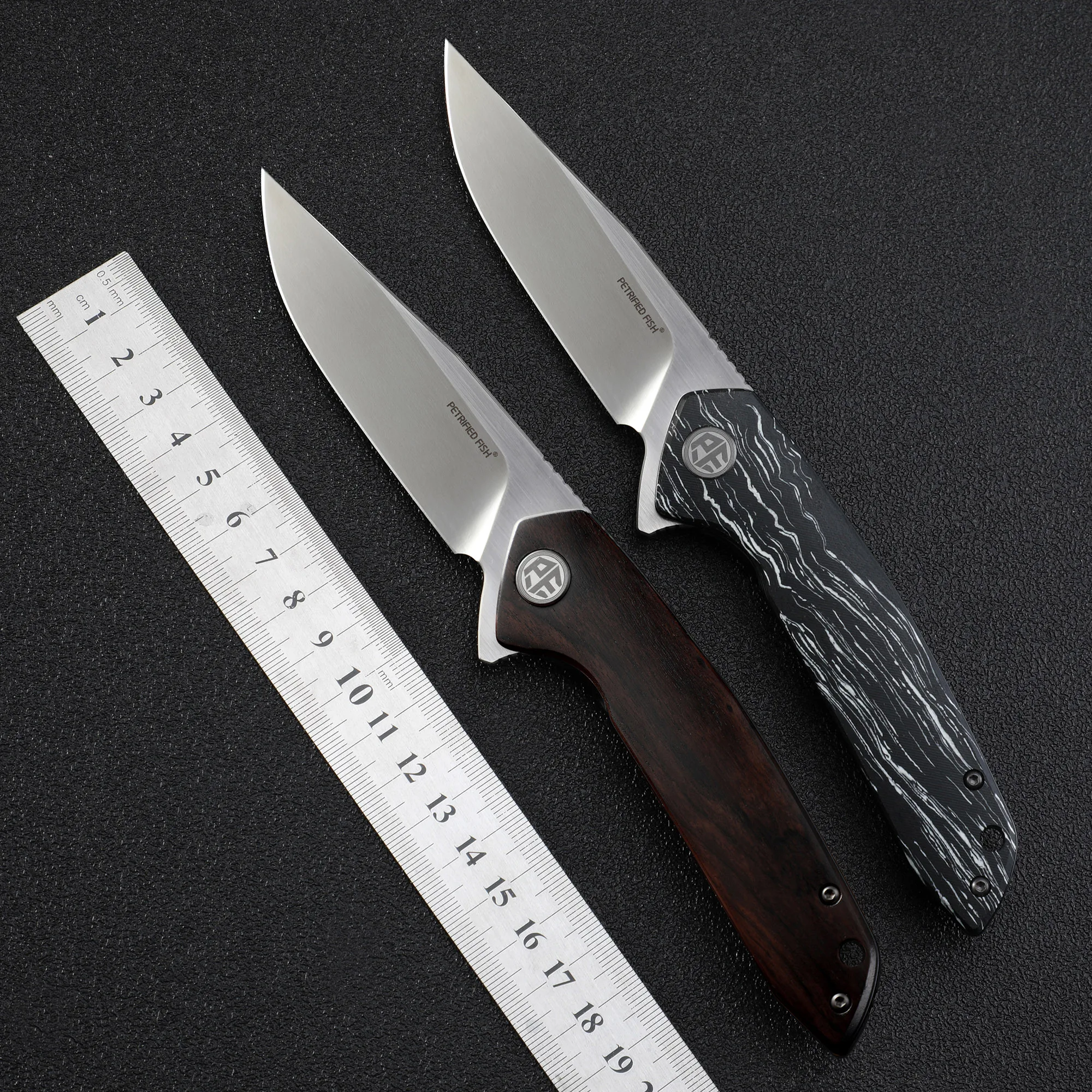 

Складной нож Petrified fish PF989 с деревянной ручкой, Керамический шарикоподшипник, k110, стальное лезвие, карманный инструмент для кемпинга, EDC, ножи ...
