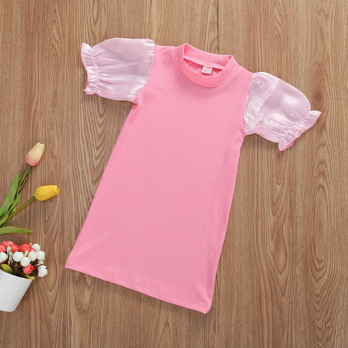 Трикотажное платье принцессы с коротким рукавом и буффами | Детская одежда обувь