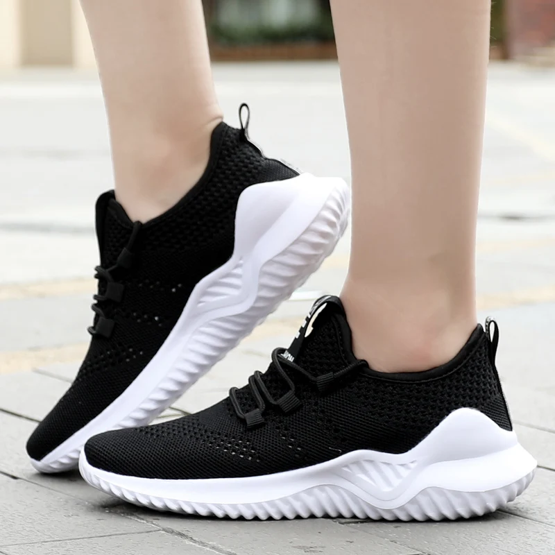 Летние женские туфли Брендовая дизайнерская обувь из дышащего сетчатого