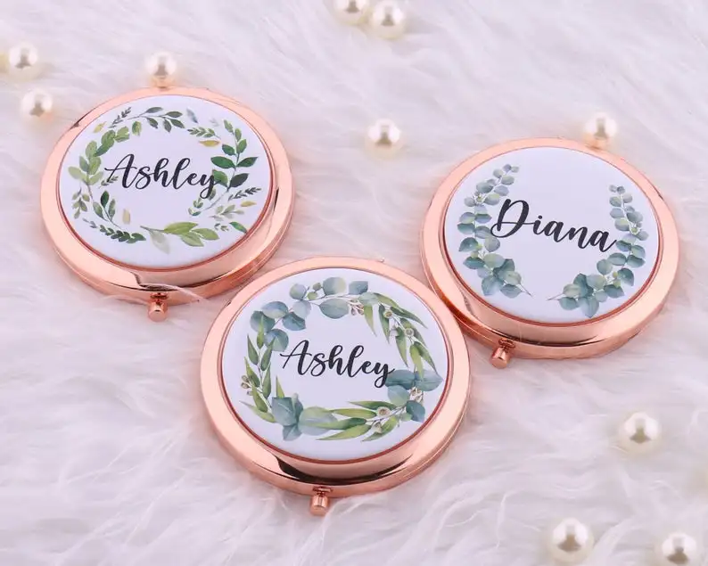 Индивидуальное компактное зеркало с именем цветочный венок для девичника