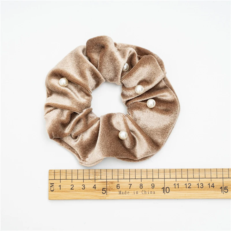 

Velvet Scrunchies With Pearls Rubber Bands Soft Warm Hair Tie Solid Color Ponytail Holder Hair Accessories Elastic Hair Bands