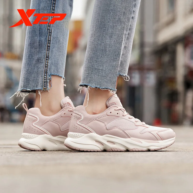 Женская Повседневная обувь Xtep белые массивные кроссовки на осень и зиму