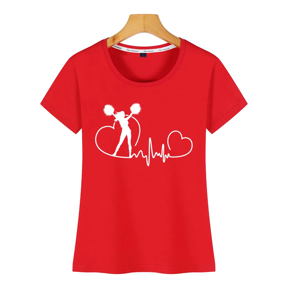 Женская футболка с сердечком белая на заказ | одежда