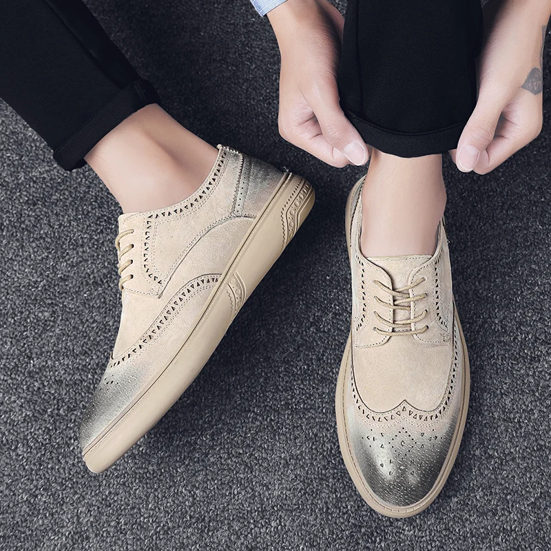 

Men Dress shoes Italian cow suede Leather Shoes Fashion Men Glitter Formal Male Shoes Pointed Toe Shoes For Men party shoes
